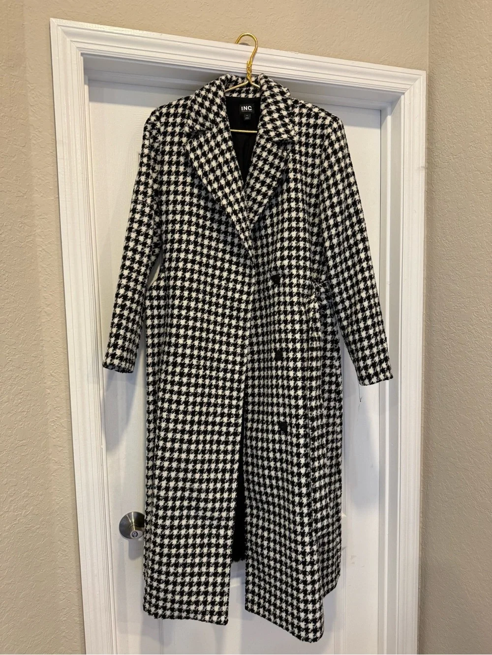 INC (International Concepts) Black and White Houndstooth Trench Coat - BRAND NEW